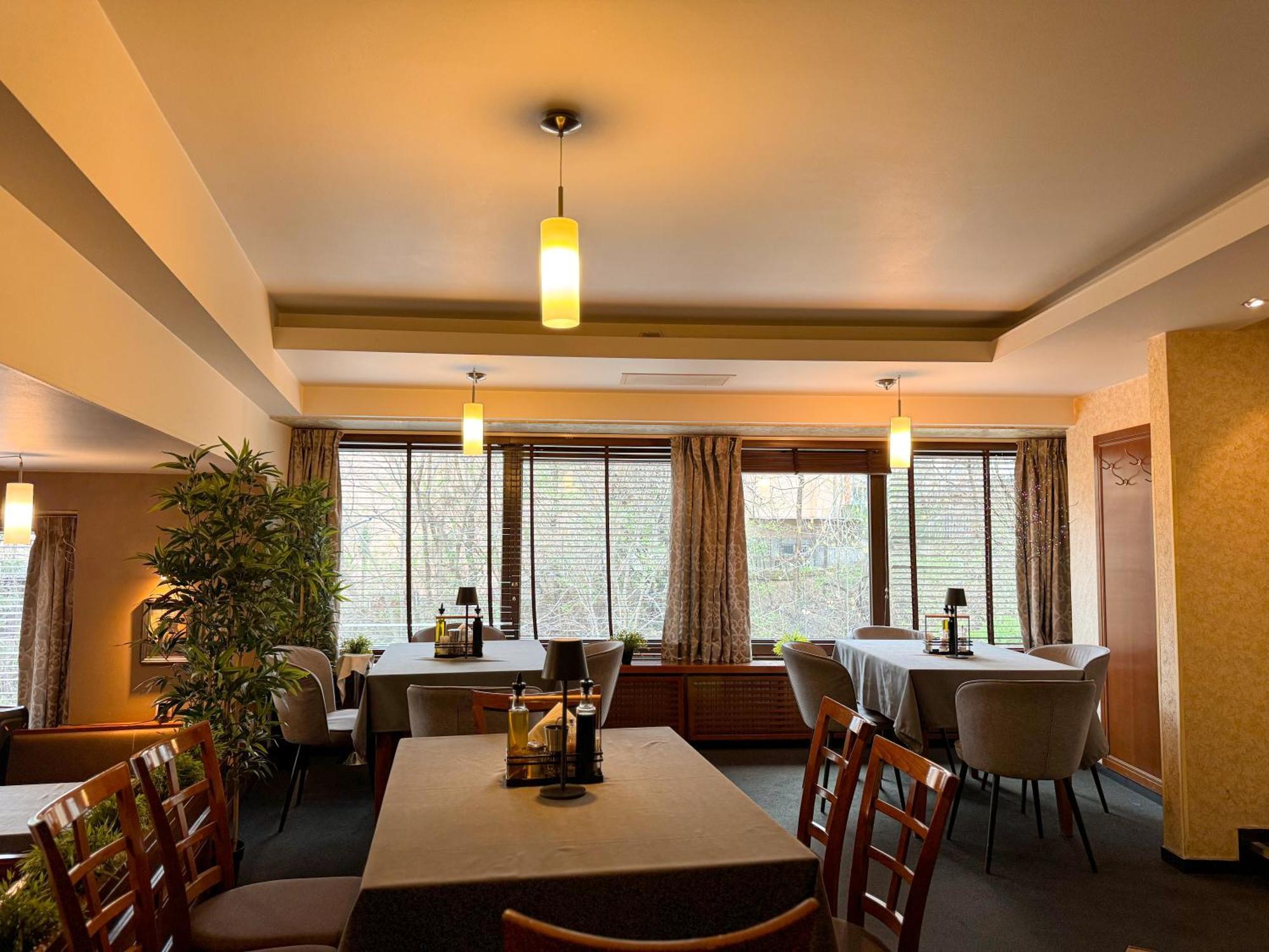 Family Hotel Edi — Photos 3